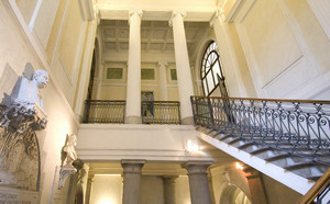 Museo di anatomia umana, scalone. Fotografia di Bruna Biamino, 2011. © MuseoTorino