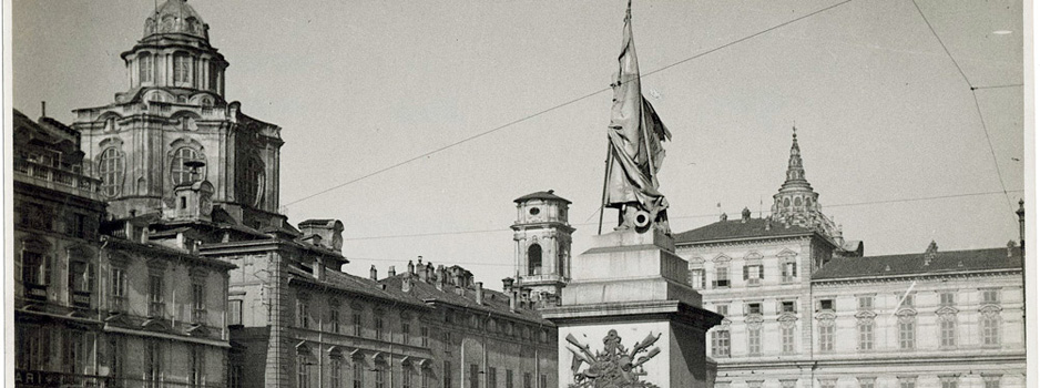 Monumento all'alfiere dell'esercito sardo